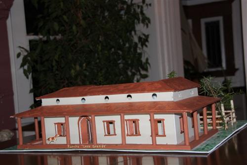 Make model adobe house Make model adobe house