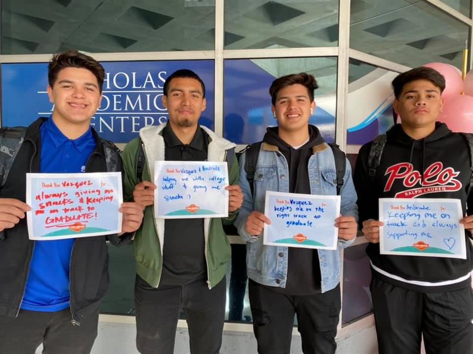 Century students celebrate counseling week 