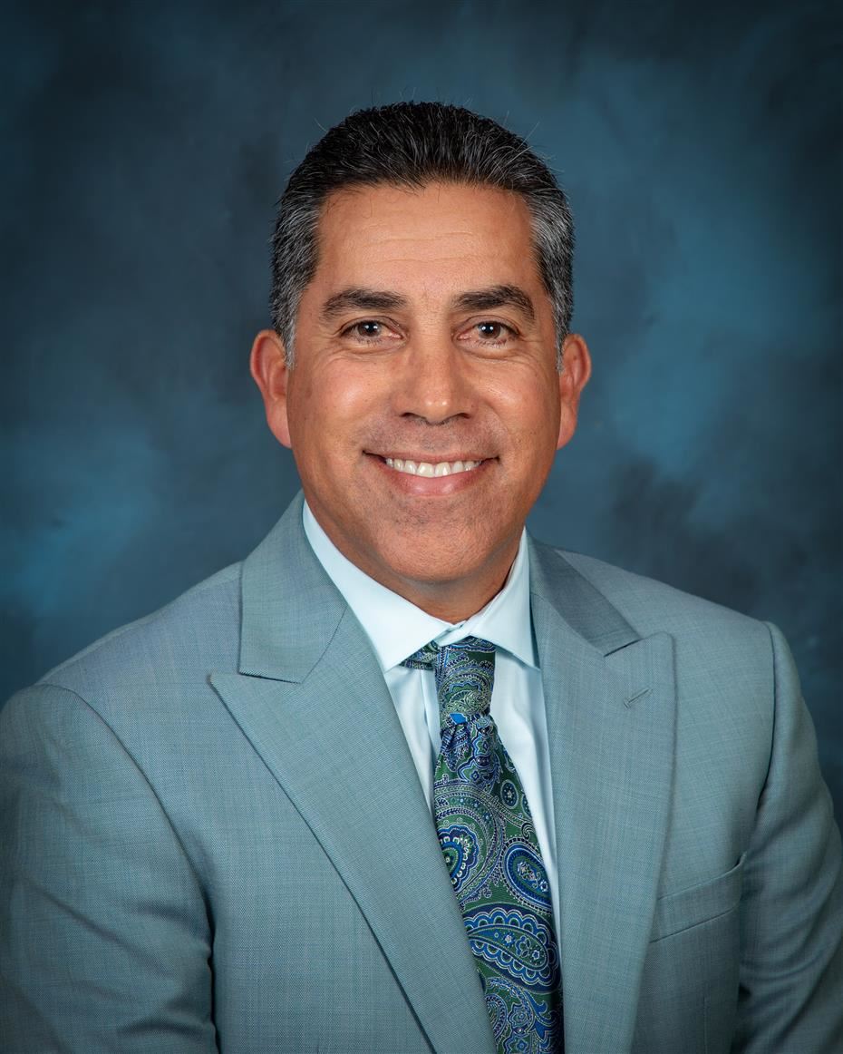 Edward Bustamante