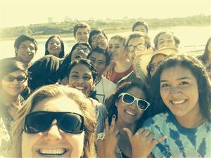 A.P. E.S. SELFIE 
